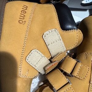 Memo Kids Tan and Black Explorer Boots